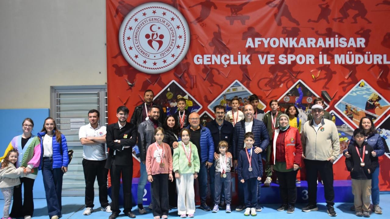 Afyonkarahisar’da 2025-2026 Sezonu Satranç Turnuvası Tamamlandı