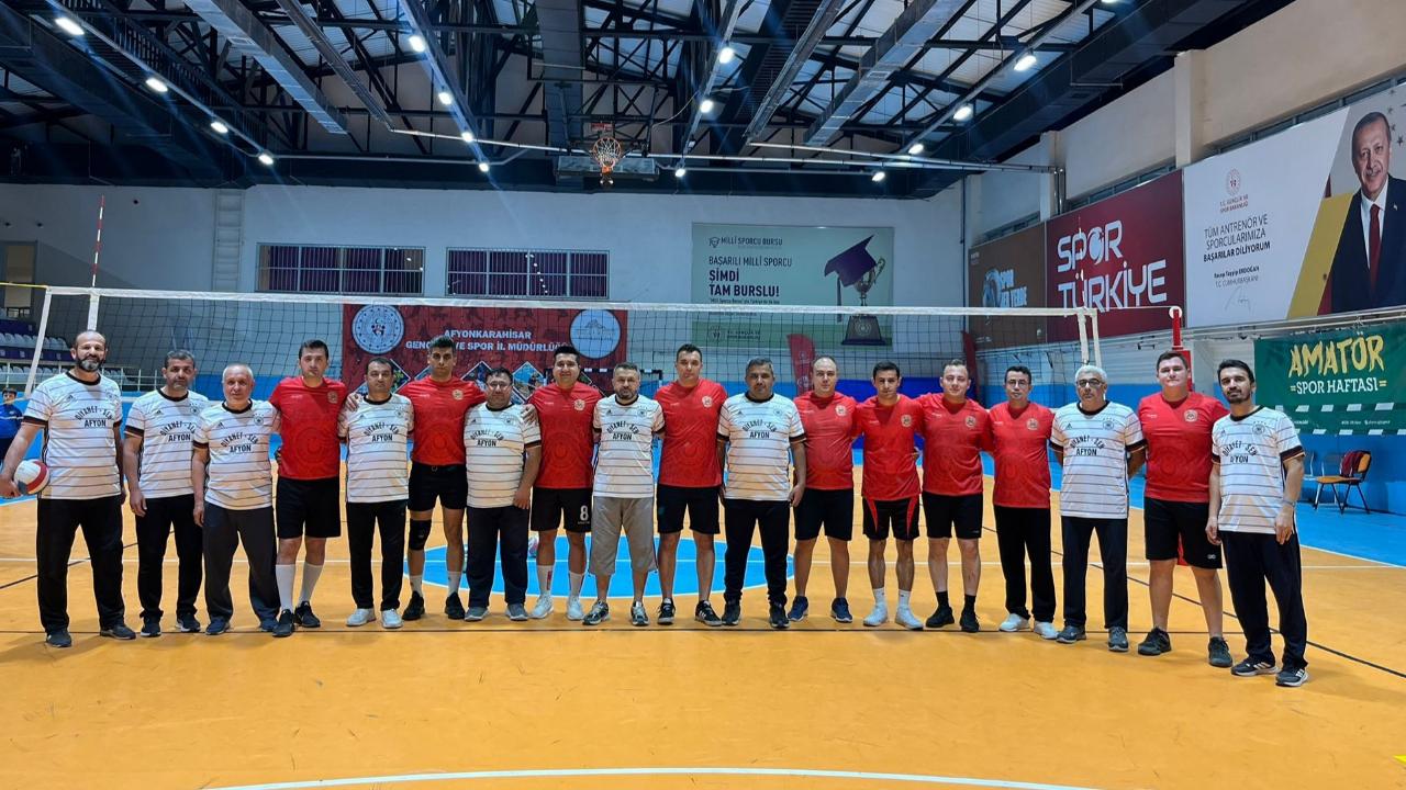 Afyonkarahisar’da Geleneksel Üçüncü Kurumlar Arası Spor Oyunları Coşkuyla Başladı