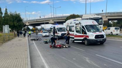 Afyonkarahisar’da Tır Faciası: Motosikletteki 2 Genç Hayatını Kaybetti