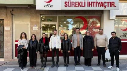 AK Parti Gençlik Kollarından Kızılay Haftası'na Anlamlı Destek: 81 İlde Eş Zamanlı Kan Bağışı