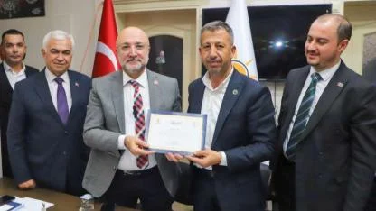 Ak Parti'de Bolvadin, İscehisar Ve Sinanpaşa’da Teşkilat Ruhu Zirveye Çıktı