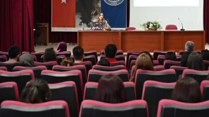 Emniyetten Yaşlılara Anlamlı Ziyaret: Yalnız Değilsiniz Mesajı