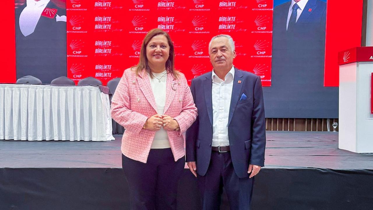 Başkan Burcu Köksal, Yeni İl Başkanı Hasan Karadeniz&#039;i Tebrik Etti