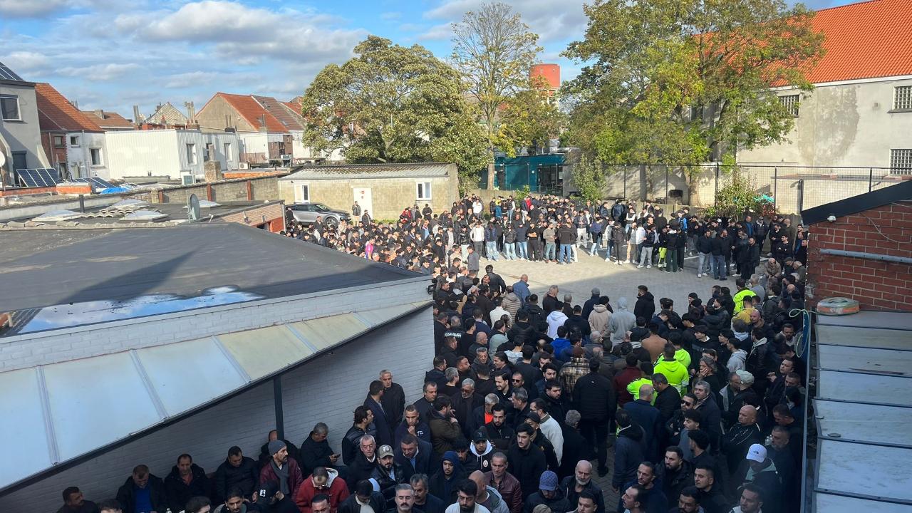 Belçika&#039;da Kazada Ölen Gurbetçi Gençlerin Cenazeleri Afyona Gönderildi