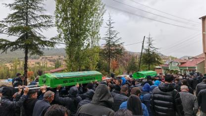 Belçika’da Ölen Gurbetçi Gençler Afyonkarahisar’da  Toprağa Verildi