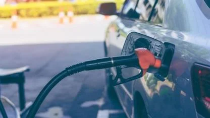 Benzine 1 Lira İndirim Geliyor