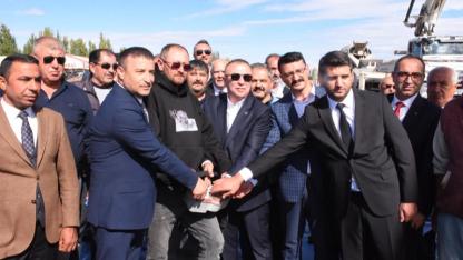 “Biz Dünyanın En Şanslı İnsanlarıyız, Çünkü Liderimiz Bahçeli!”