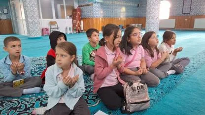 Camiler Haftası’nda Miniklerden Anlamlı Ziyaret