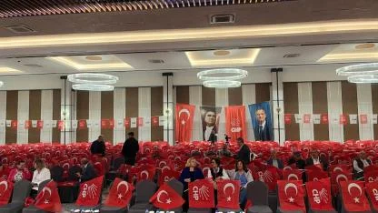 CHP Afyonkarahisar 39. İl Kongresi Başladı, Üç Aday Başkanlık İçin Yarışıyor!