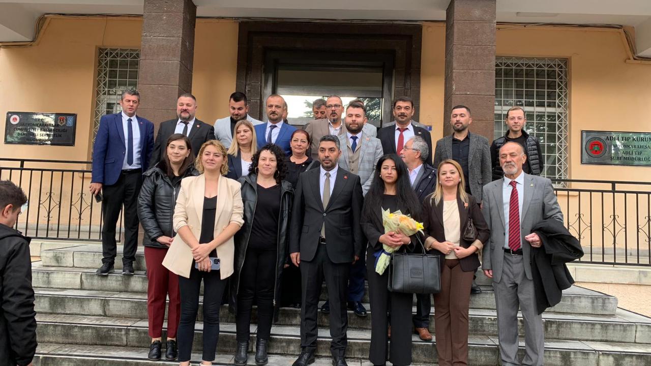 CHP’de Murat Albayrak Mazbatasını Aldı