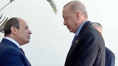 Cumhurbaşkanı Erdoğan’ın uçağı Şarm el-Şeyh’te pisti pas geçti!