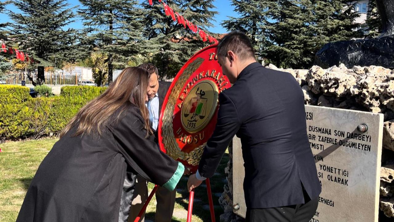 Cumhuriyet, Bağımsızlığın ve Adaletin Teminatıdır