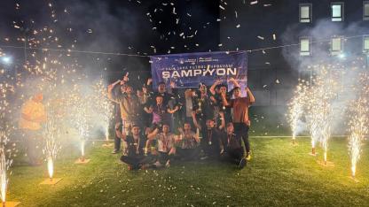 Cumhuriyet Coşkusu Sahaya Taştı: Ay Yıldız Takımı Şampiyon Oldu!