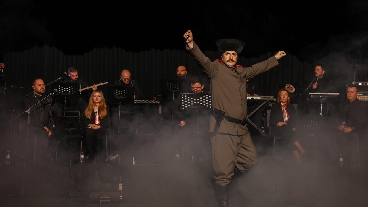 Cumhuriyet Ruhu Afyonkarahisar’da Sahnede!