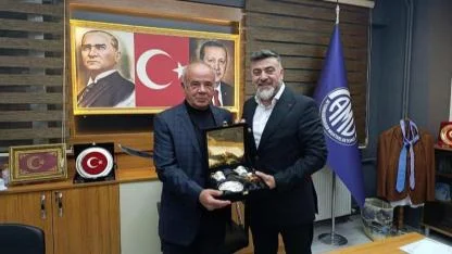 Dervişpaşa Muhtarı Boztay’a Hizmet Teşekkürü