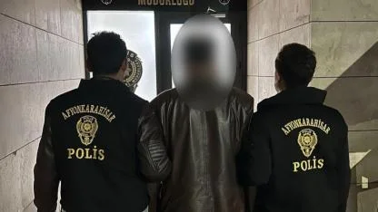 Dolandırıcılık ve Çeşitli Suçlardan Aranan Şahıs Yakalandı