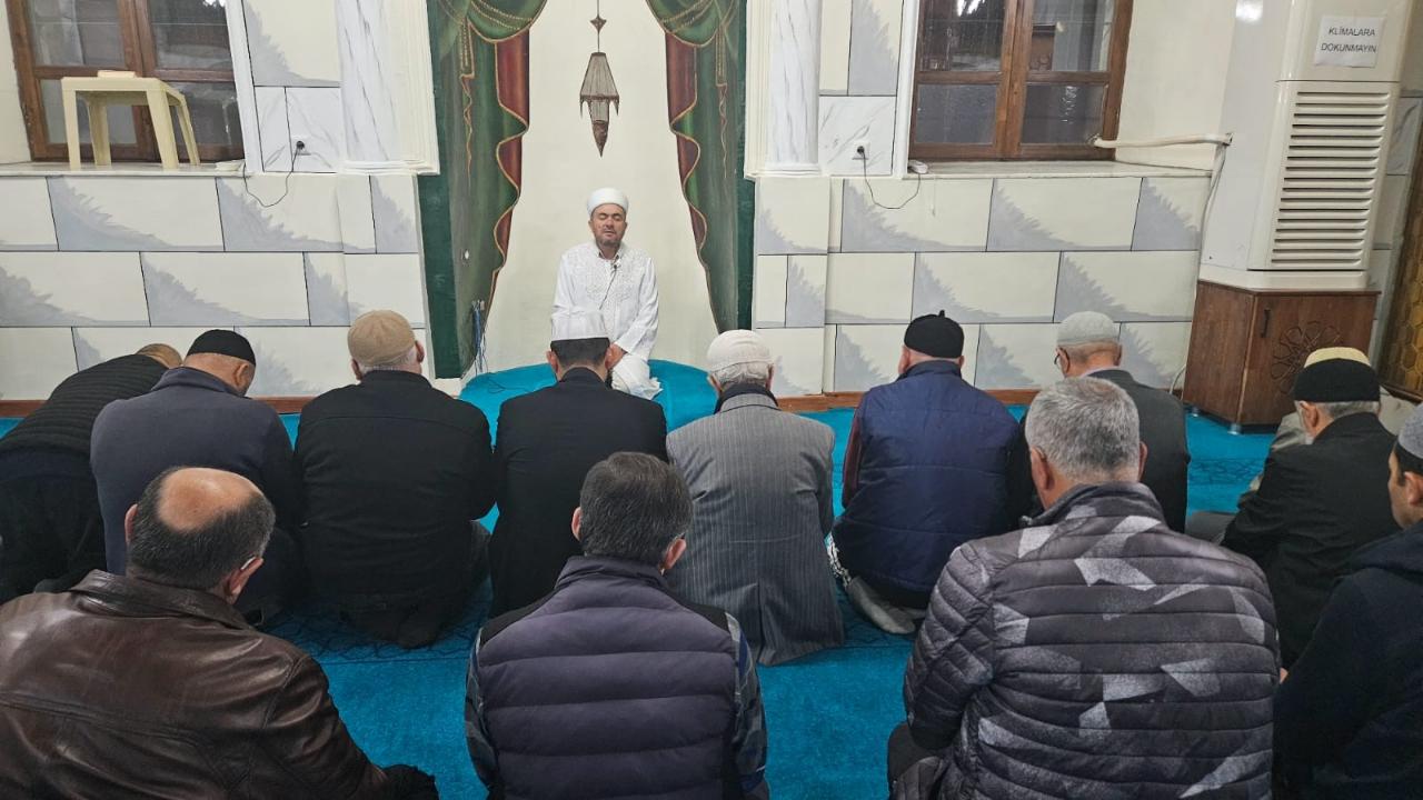 Emirdağ Müftülüğü Sabah Namazı Buluşması Düzenledi