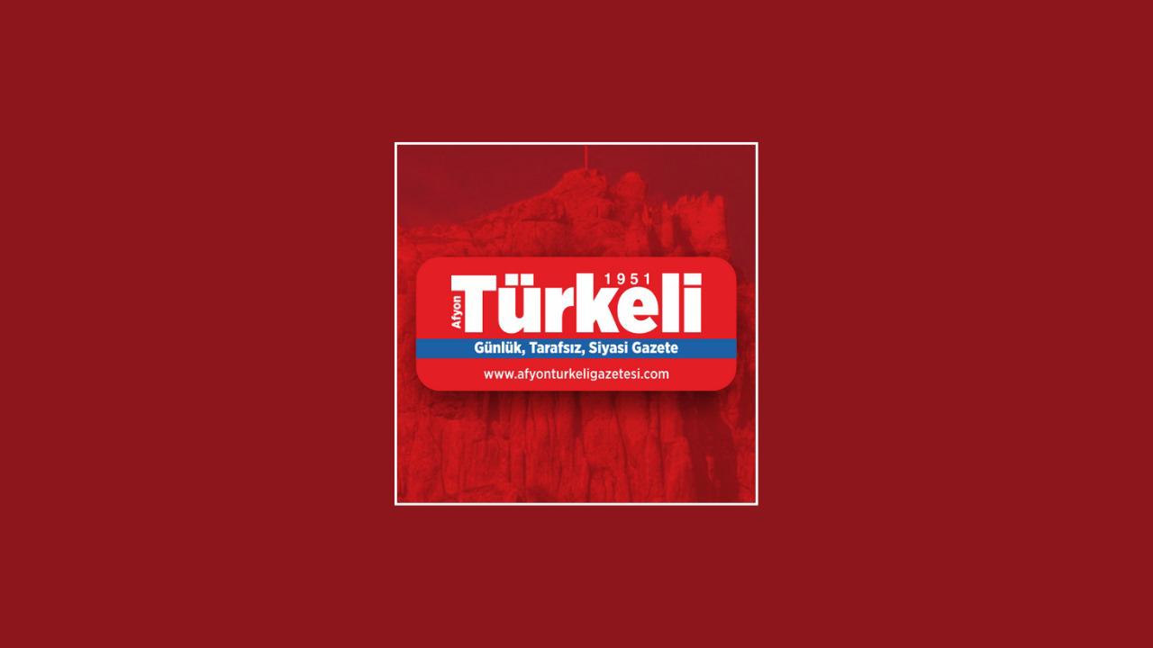 Eski Bakan Eroğlu baba ocağı Şuhut’ta oyunu kullandı
