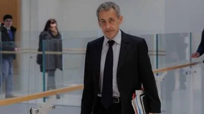 Eski Fransa Cumhurbaşkanı Nicolas Sarkozy Yarın Hapse Giriyor!