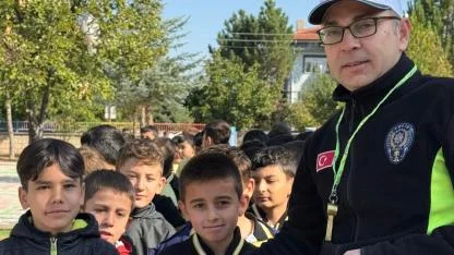 Fatih Ortaokulu'nda 75 Öğrenciye Trafik Güvenliği Eğitimi
