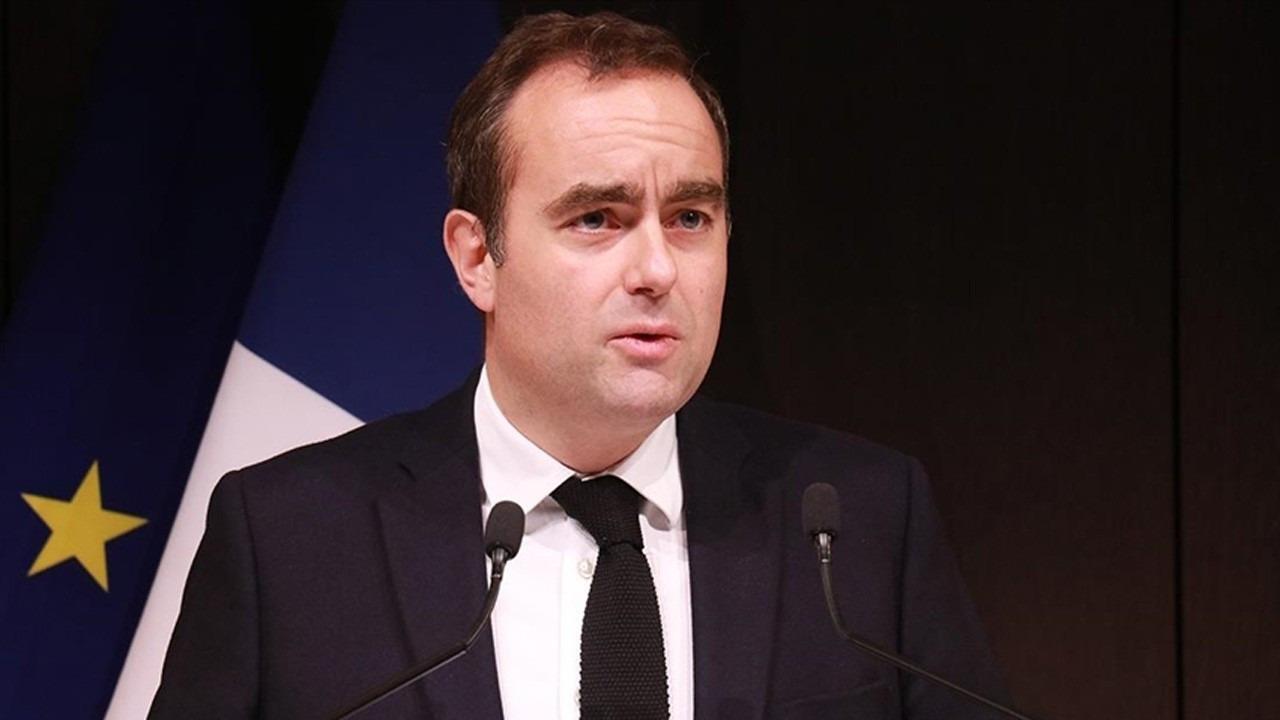 Fransa Başbakanı Sebastien Lecornu İstifa Etti