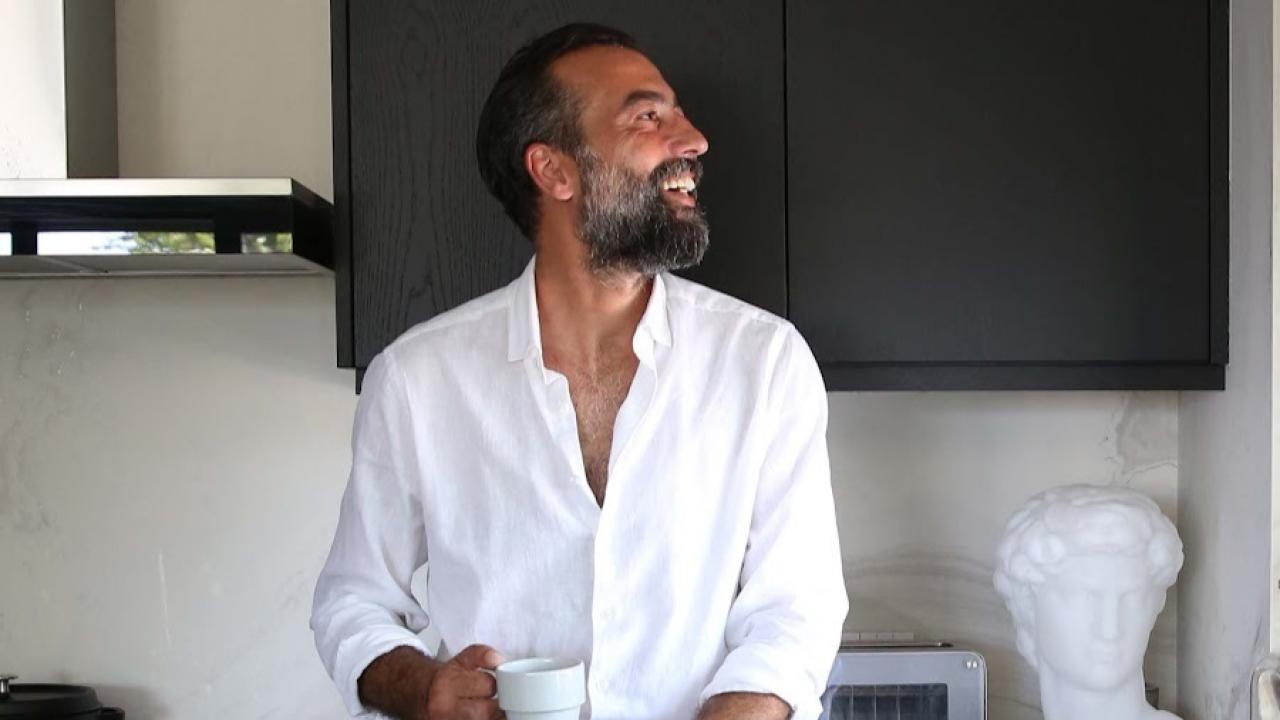 Hakan Kütahya Kimdir? Nerelidir?