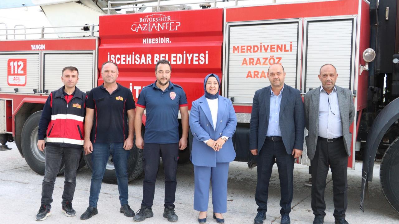 İscehisar Belediyesi’ne Yeni İtfaiye Aracı Desteği