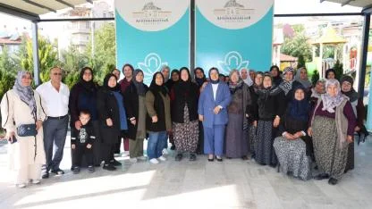 İscehisar'da Kadınlara Özel Halk Günü Buluşmaları Sürüyor