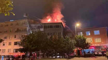 İstanbul’da 21 Yaşındaki Kadın 64 Yaşındaki Sevgilisinin Binasını Ateşe Verdi!