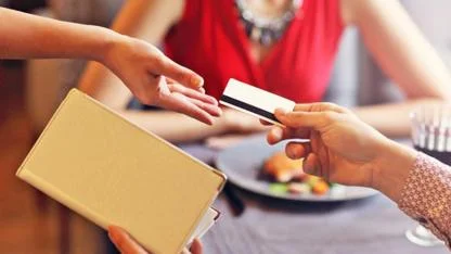 Kafe ve Restoranlarda Yeni Dönem: ‘Masa Kullanım Ücreti’ Tepki Çekti