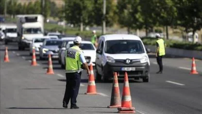 Karayolları Trafik Kanunu'nda Tarihi Düzenlemeler Yolda: Cezalar Katlanıyor, Ehliyetler Tehlikede