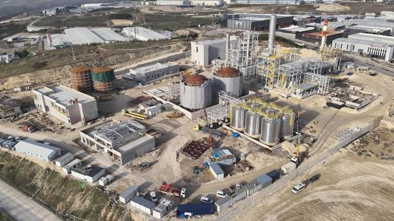 Kocaeli Dilovası&#039;nda Petrokimya Tesisinde Büyük Patlama Sonrası Valilik Açıklaması
