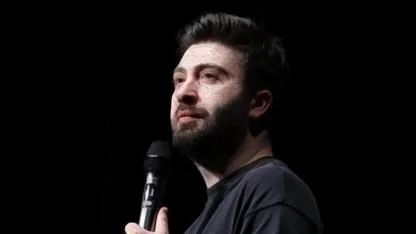 Komedyen Baturay Özdemir'den Skeç Programında Afyonkarahisar Sürprizi