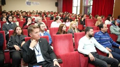 “Konuşuyorum O Halde Varım!” Semineri Yoğun İlgi Gördü