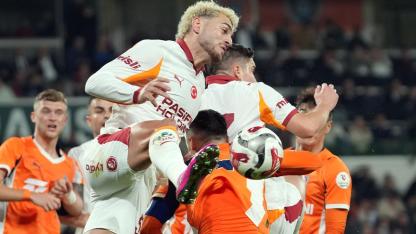 Leroy Sané'nin Yıldızlaştığı Gecede Galatasaray, Başakşehir'i Mağlup Etti