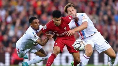 Liverpool Evinde Şok Yaşadı: Crystal Palace 2-0 Kazandı!