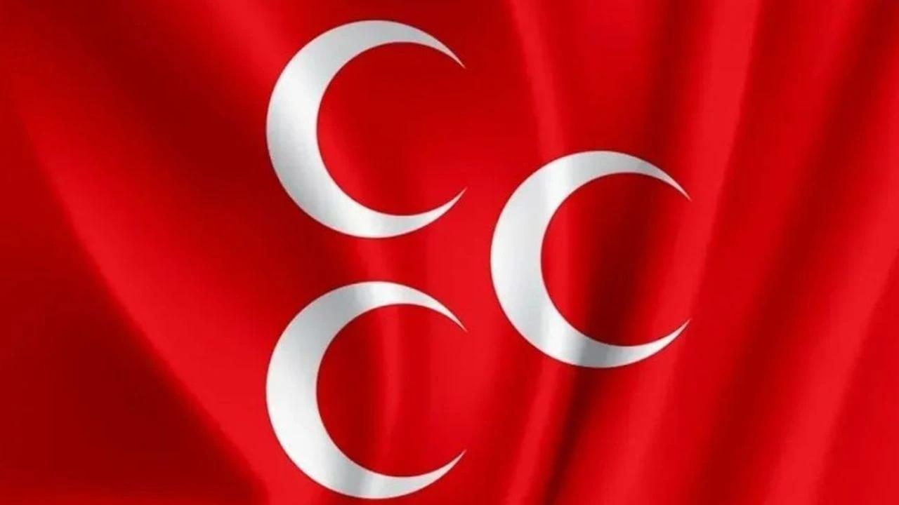 MHP Emirdağ İlçe Başkanlığı’nda Bayrak Değişimi Uğur Dağcı Yeni İlçe Başkanı Oldu