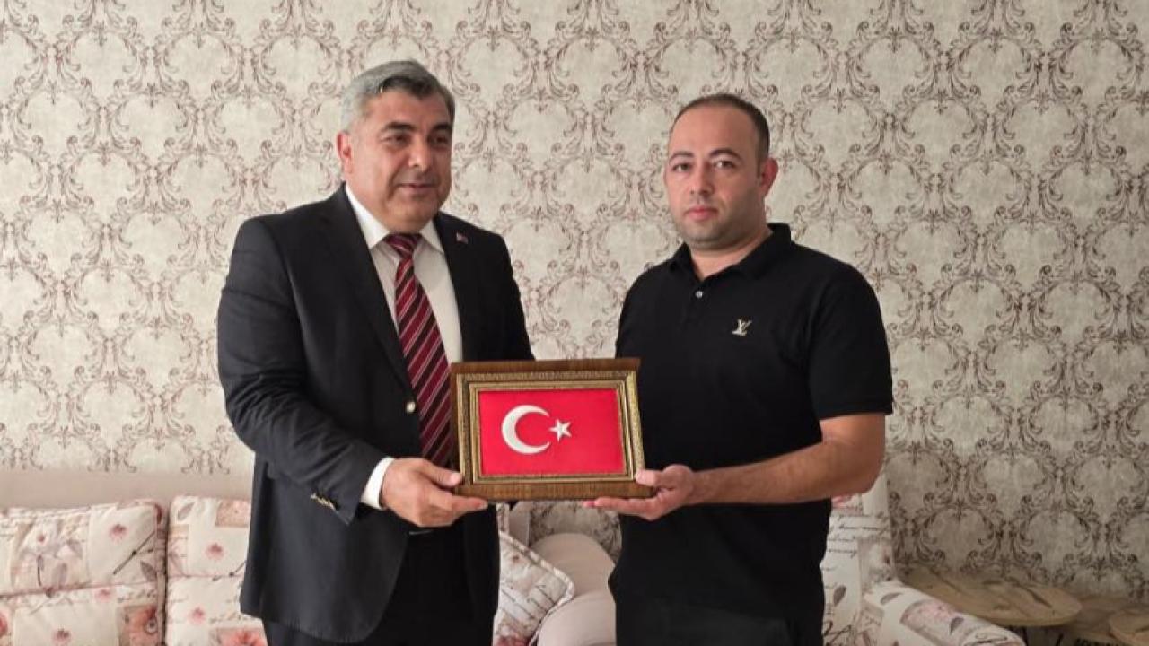 Müdür Miraç Sünnetci'den Kahraman Gazimize Anlamlı Ziyaret