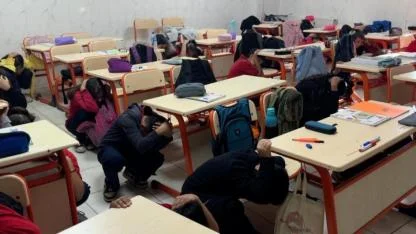 Okullarda Afetlere Karşı Eş Zamanlı Tahliye Tatbikatı Gerçekleştirildi