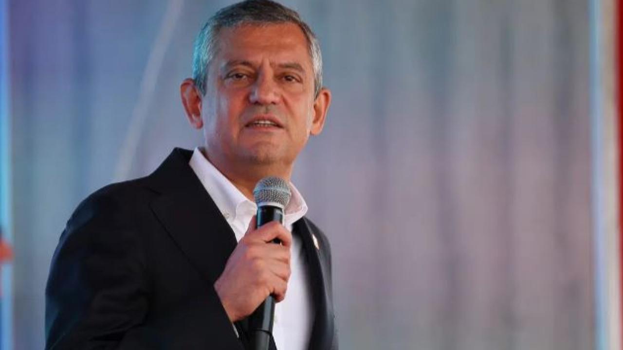 Özgür Özel Brüksel’de Miting Düzenledi