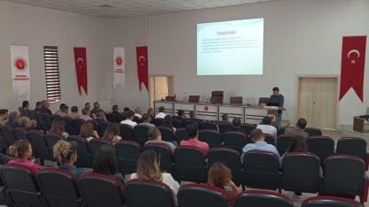 "Yönetici Vizyonu" Eğitimleri Bayat’ta Tamamlandı
