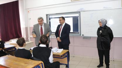 Müdür Sünnetci Meslek Lisesi Öğrencileriyle Bir Araya Geldi