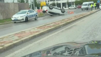 Afyonkarahisar’da Selçuklu Mahallesi'nde Bir Araç Ters Döndü