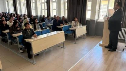 Şuhut’ta “İlk Kıblemiz Kudüs” Konulu Konferans Düzenlendi