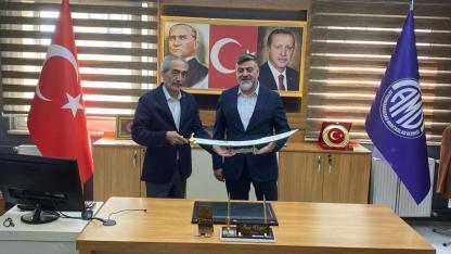ESOB Başkanı Üstün’den Başkan Uygur’a Muhtarlar Günü Ziyareti