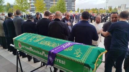 Afyonkarahisarlı İş İnsanı Sami Özer Son Yolculuğuna Uğurlandı