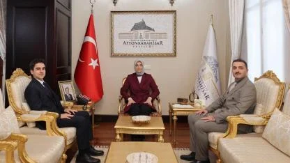 Vali Yiğitbaşı, Bolvadin Cumhuriyet Savcılarını Makamında Ağırladı