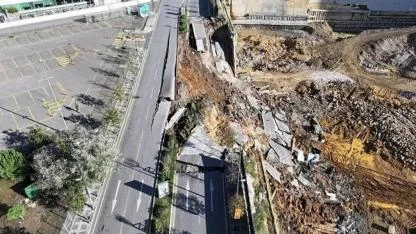İstanbul Ümraniye'de Yol Çöktü, Cadde Trafiğe Kapatıldı!