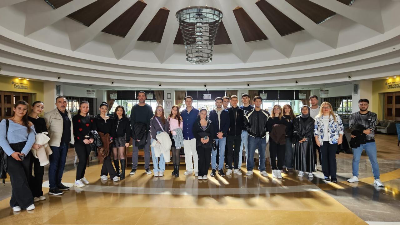 Sağlık Turizmi İşletmeciliği Öğrencilerinden Termal Otellere Teknik Gezi