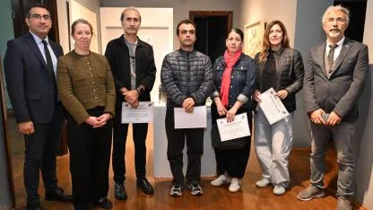 "Sanatta Kesişmeler" Afyonkarahisar'da: AKÜ ve Marmara Üniversitesi Ortak Sergisi Açıldı